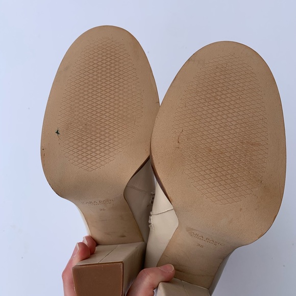 Zara Leather Cream Colored Block Heeled Ankle Boot - Picture 5 of 8
